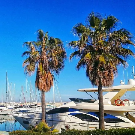 Blue Playa Apartment, 100m De La Playa, Parking ガンディア
